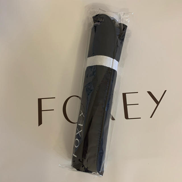 FOXEY(フォクシー)のFOXEY フォクシー　ノベルティ　傘 レディースのファッション小物(傘)の商品写真