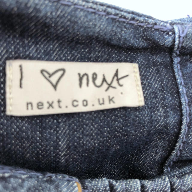 NEXT(ネクスト)のNEXT⭐︎92サイズ　デニムジャンパースカート キッズ/ベビー/マタニティのキッズ服女の子用(90cm~)(スカート)の商品写真