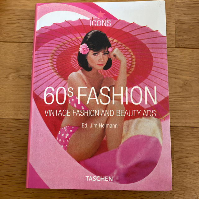 60S FASHION:VINTAGE FASHION&BEAUTY(ICONS エンタメ/ホビーの本(その他)の商品写真