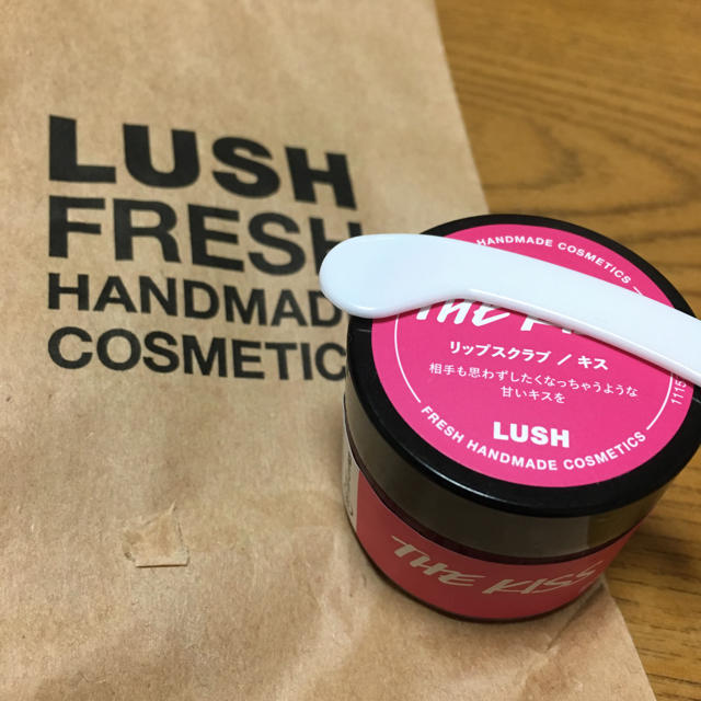 LUSH(ラッシュ)のリップスクラブ コスメ/美容のスキンケア/基礎化粧品(リップケア/リップクリーム)の商品写真