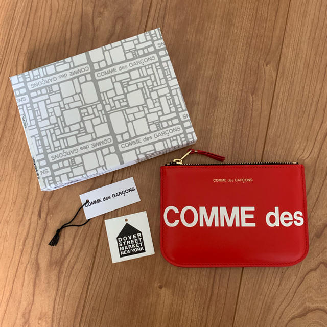 COMME des GARCONS(コムデギャルソン)のCOMME des GARCONS WALLET レッド ギャルソン メンズのファッション小物(コインケース/小銭入れ)の商品写真
