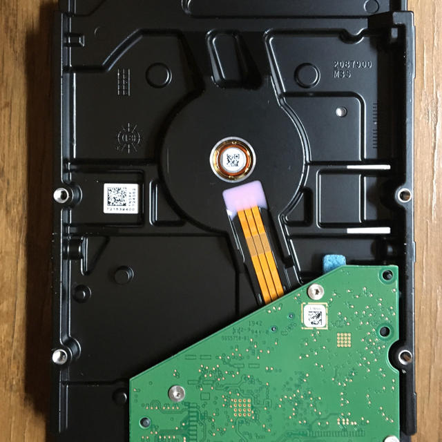 3.5インチHDD SATA 4TB 3