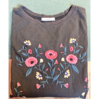 ダブルクローゼット(w closet)のw closet  花 刺繍 5分袖 カットソー Tシャツ 古着(Tシャツ(半袖/袖なし))