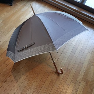 フェンディ(FENDI)の【FENDI】傘(傘)
