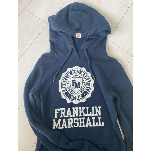 FRANKLIN&MARSHALL(フランクリンアンドマーシャル)のFRANKLIN MARSHALL パーカー メンズのトップス(パーカー)の商品写真