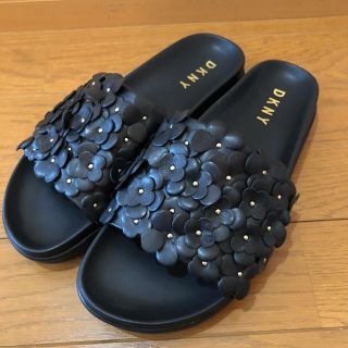 DKNY(サンダル)のフリマアイテム一覧 DKNY(サンダル)のフリマアイテム一覧