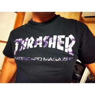 スラッシャー(THRASHER)のTHRASHERスラッシャー紫迷彩柄パープル 迷彩柄(Tシャツ/カットソー(半袖/袖なし))