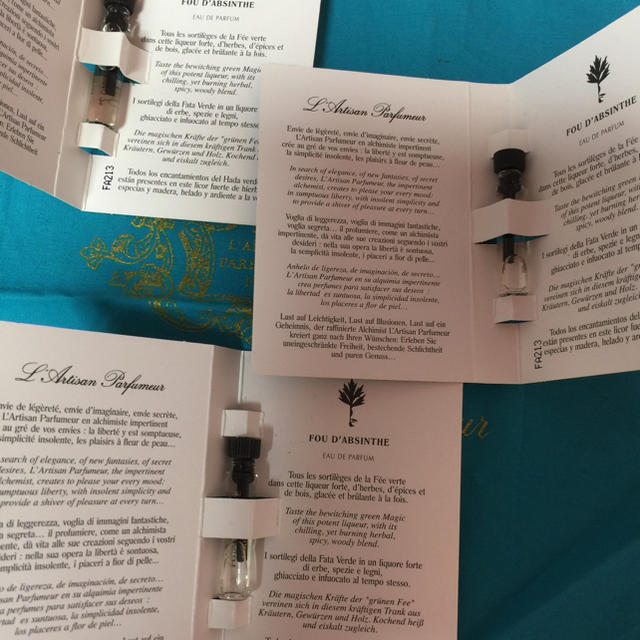 L'Artisan Parfumeur(ラルチザンパフューム)の香水 ラルザチン パフューム サンプル3本セット コスメ/美容の香水(香水(女性用))の商品写真