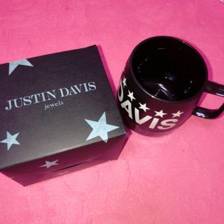 Justin Davis 非売品ノベルティマグカップ