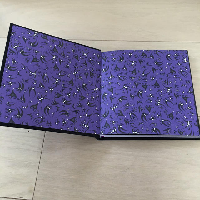 Disney(ディズニー)のThe napkin art of Tim Burton エンタメ/ホビーの本(アート/エンタメ)の商品写真