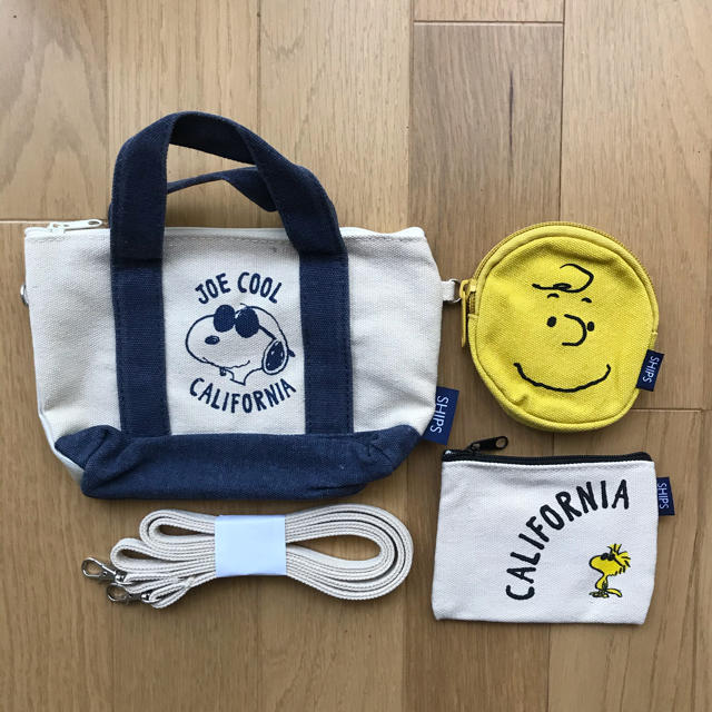 SNOOPY(スヌーピー)のスヌーピー  夏のお出かけ3点セット付録 レディースのファッション小物(ポーチ)の商品写真