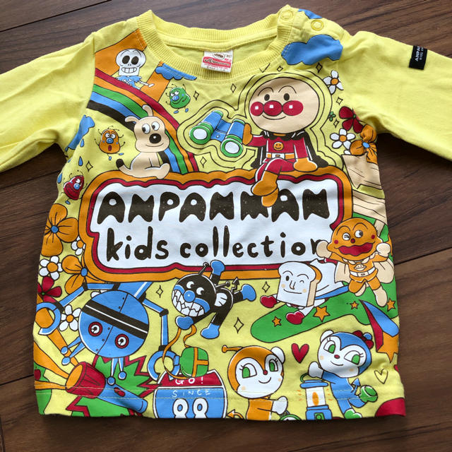 アンパンマン(アンパンマン)のアンパンマン  黄色　プルオーバー　長袖　80 キッズ/ベビー/マタニティのベビー服(~85cm)(シャツ/カットソー)の商品写真