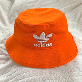 アディダス(adidas)のadidas バケットハット　アディダス(ハット)