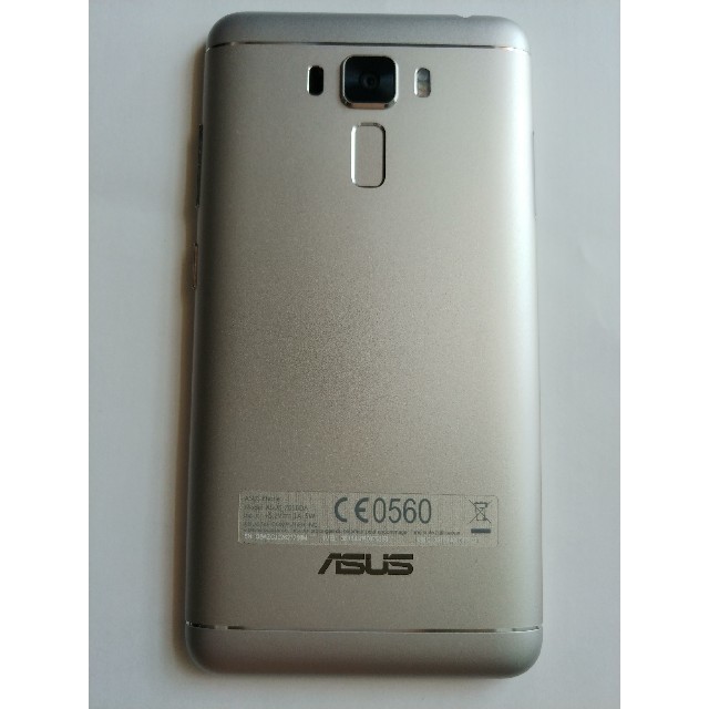 ASUS(エイスース)の中古SIMﾌﾘｰZen fone3 Laser スマホ/家電/カメラのスマートフォン/携帯電話(スマートフォン本体)の商品写真