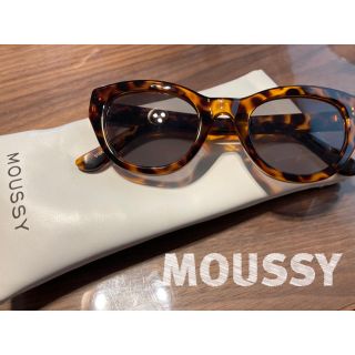 マウジー(moussy)の専用出品　美品 MOUSSY サングラス　(サングラス/メガネ)