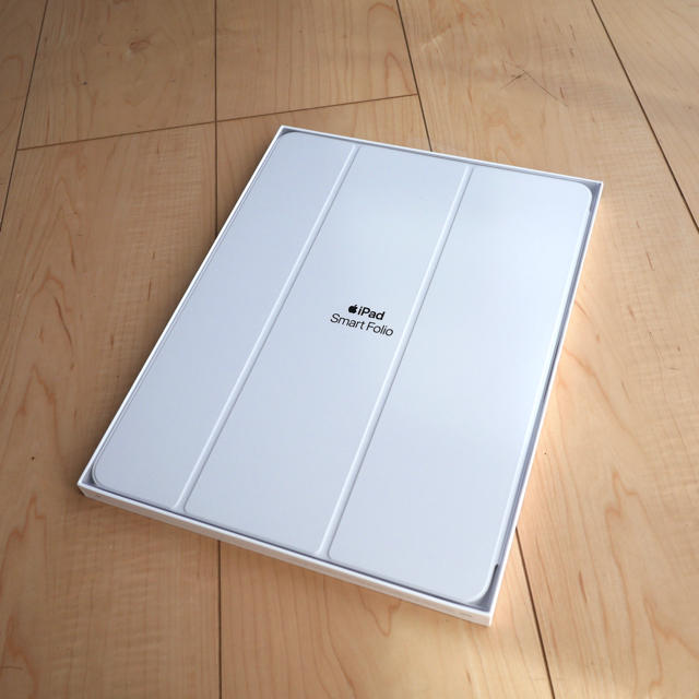 Apple(アップル)のsmart folio ipad pro 12.9 2020年　新品未開封  スマホ/家電/カメラのスマホアクセサリー(iPadケース)の商品写真