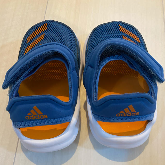 adidas(アディダス)のadidas サンダル 12cm キッズ/ベビー/マタニティのベビー靴/シューズ(~14cm)(サンダル)の商品写真