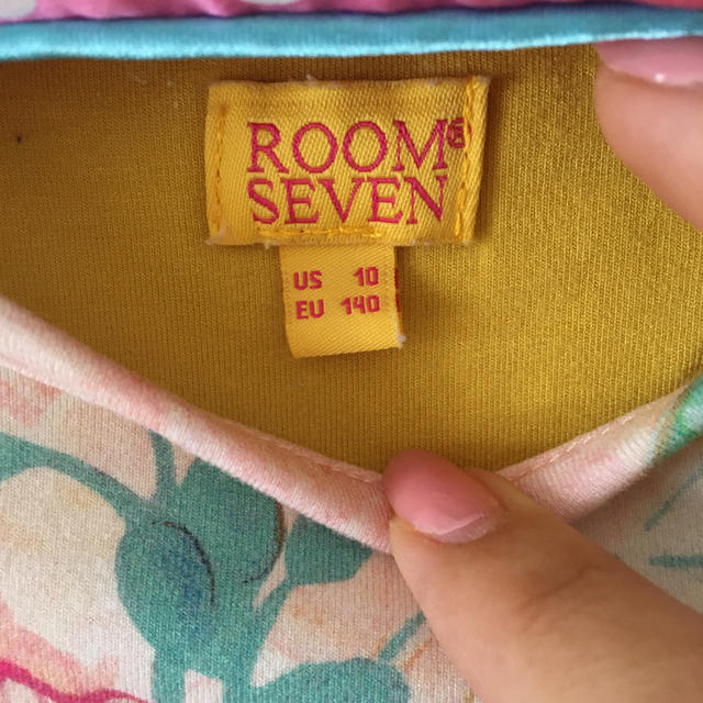 OILILY(オイリリー)のroom seven  ワンピース　140 キッズ/ベビー/マタニティのキッズ服女の子用(90cm~)(ワンピース)の商品写真