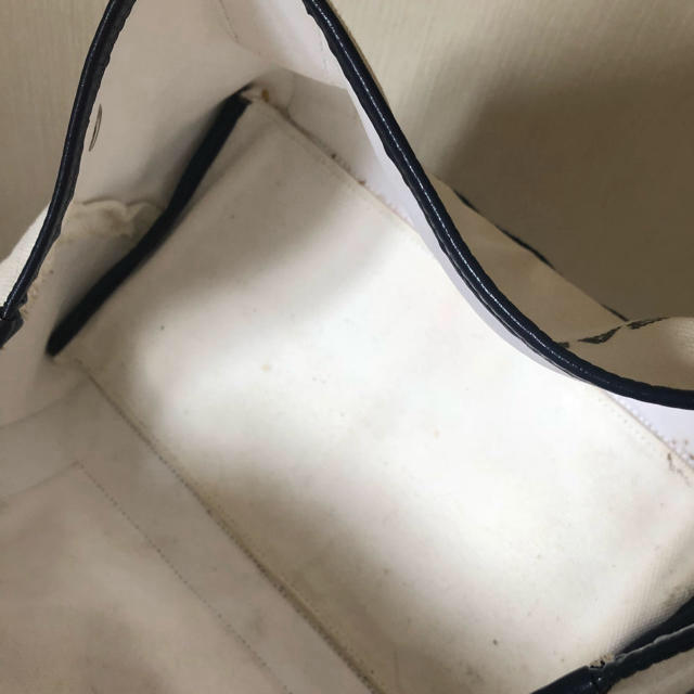 BALENCIAGA BAG(バレンシアガバッグ)のBALENCIAGA トートバッグ ネービーSカバス レディースのバッグ(トートバッグ)の商品写真