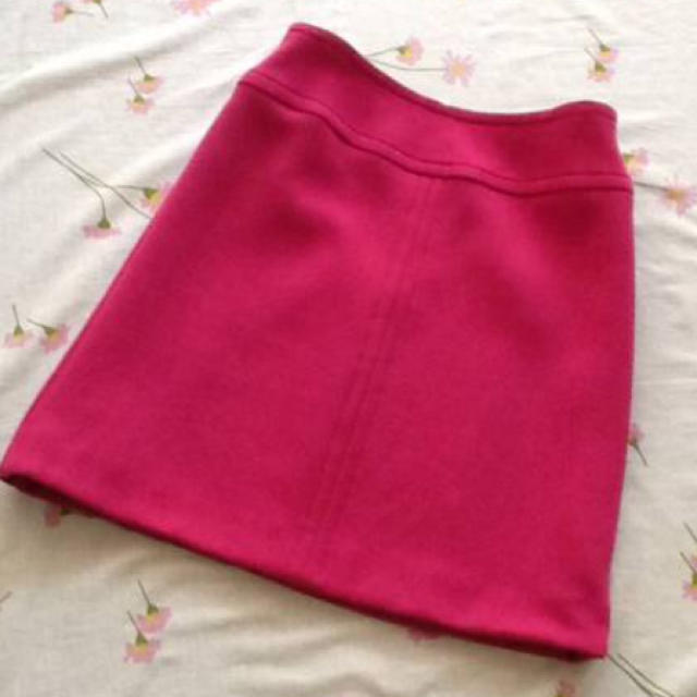 TOMORROWLAND(トゥモローランド)の美品♡トゥモローランド36スカート レディースのスカート(ひざ丈スカート)の商品写真