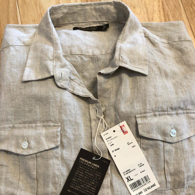 UNIQLO(ユニクロ)のUNIQLOプレミアムリネンシャツ　長袖 レディースのトップス(シャツ/ブラウス(長袖/七分))の商品写真