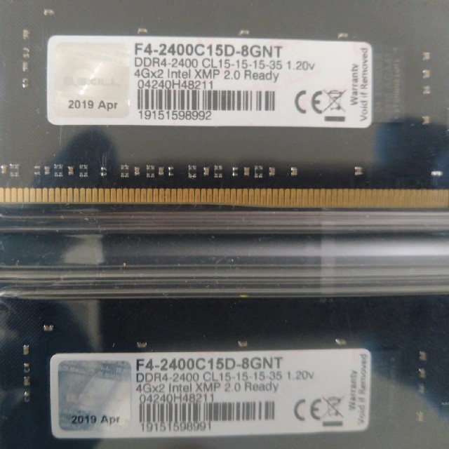 DDR 4メモリ　G.skill　f4-2400c15d-8gnt スマホ/家電/カメラのPC/タブレット(PCパーツ)の商品写真