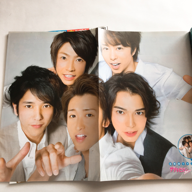 嵐(アラシ)の✩︎ザテレビジョンとZOOM　2冊セット　嵐　雑誌 エンタメ/ホビーの雑誌(音楽/芸能)の商品写真