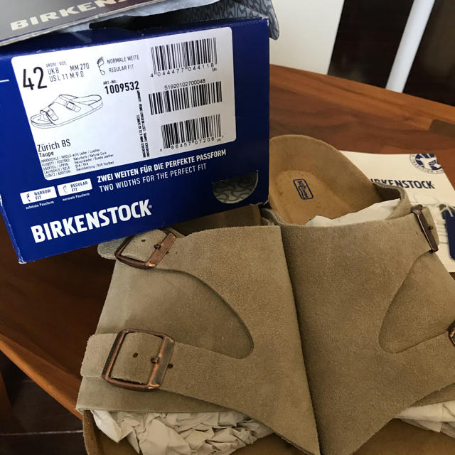 BIRKENSTOCK(ビルケンシュトック)のビルケン　チューリッヒ新品！付属品全てあります！ メンズの靴/シューズ(サンダル)の商品写真