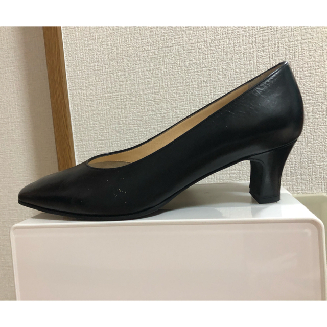 吉野家(ヨシノヤ)の黒パンプス　フォーマル　銀座ヨシノヤ レディースの靴/シューズ(ハイヒール/パンプス)の商品写真