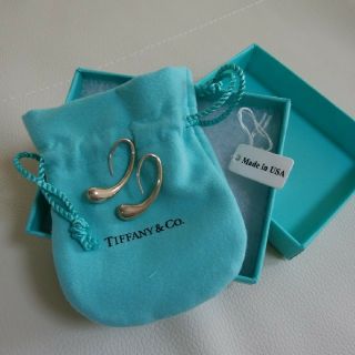 ティファニー(Tiffany & Co.)の☆正規品☆ティファニーピアス箱付き☆(ピアス)