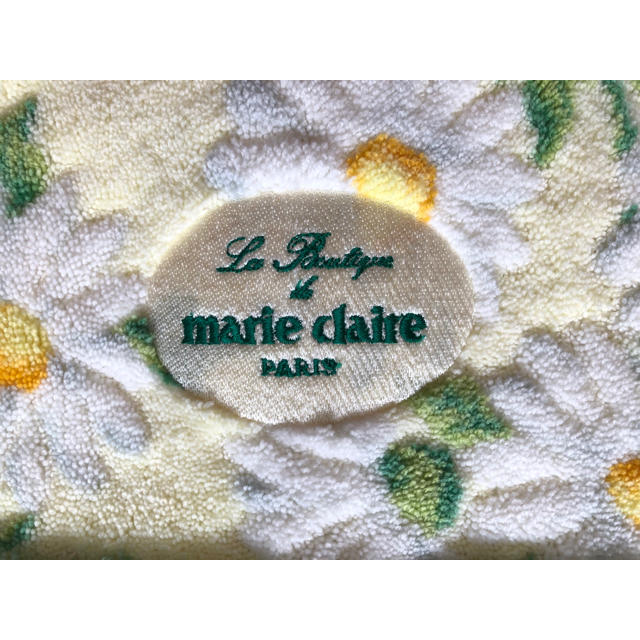 Marie Claire(マリクレール)のマリクレール キッチンマット 新品 140×52cm marieclaire インテリア/住まい/日用品のラグ/カーペット/マット(キッチンマット)の商品写真