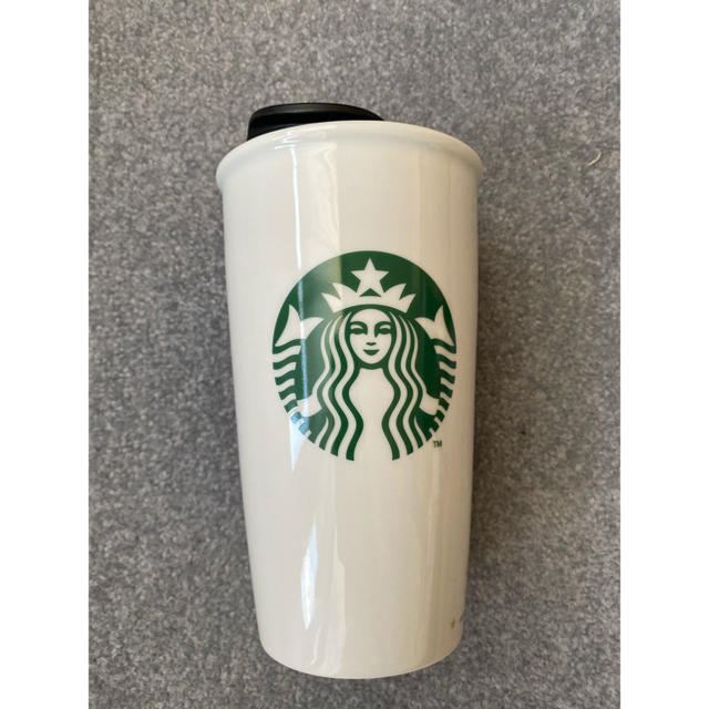 Starbucks Coffee(スターバックスコーヒー)のスターバックス　ディズニーランド　コラボ　タンブラー　陶器 インテリア/住まい/日用品のキッチン/食器(タンブラー)の商品写真