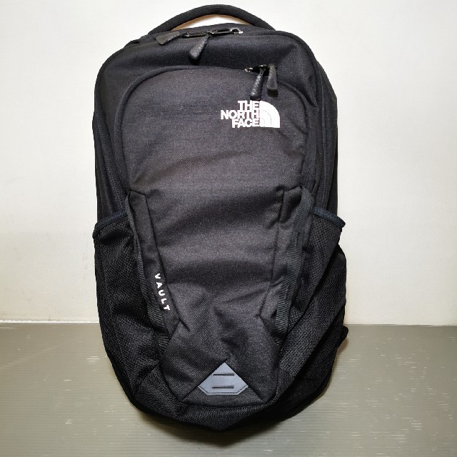 THE NORTH FACE(ザノースフェイス)のTHE NORTH FACE Vault バックパック　NF0A3KV9 レディースのバッグ(リュック/バックパック)の商品写真