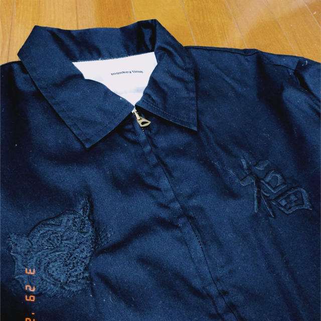 BEAUTY&YOUTH UNITED ARROWS(ビューティアンドユースユナイテッドアローズ)のmonkey time 刺繍　コーチジャケット　黒 メンズのジャケット/アウター(ブルゾン)の商品写真