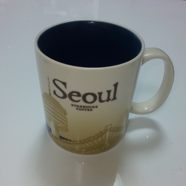 Starbucks Coffee(スターバックスコーヒー)のSTARBUCKS マグカップ(Seoul) インテリア/住まい/日用品のキッチン/食器(グラス/カップ)の商品写真