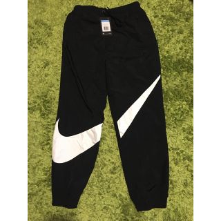 ナイキ(NIKE)のNIKE SWOOSH ビッグ スウッシュ ウーブン パンツ Mサイズ(その他)