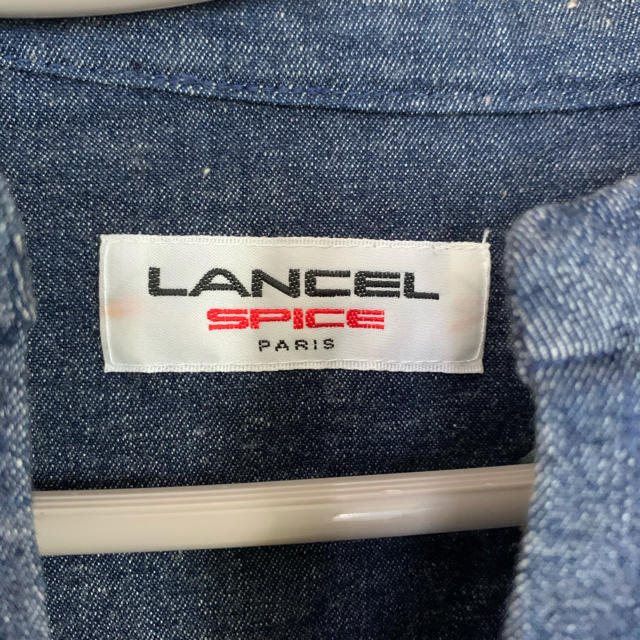 LANCEL(ランセル)のLANCEL ランセル　ノースリーブデニムシャツ　Mサイズ レディースのトップス(シャツ/ブラウス(半袖/袖なし))の商品写真
