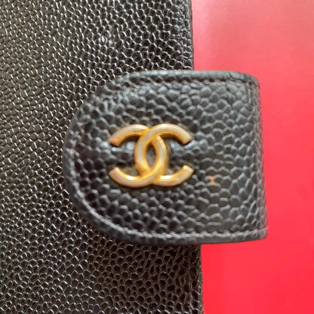 CHANEL(シャネル)のCHANELキャビアスキン手帳カバー6穴 miumiu celine prada レディースのファッション小物(その他)の商品写真