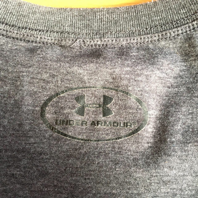 UNDER ARMOUR(アンダーアーマー)のアンダーアーマー　メンズTシャツ　XL メンズのトップス(Tシャツ/カットソー(半袖/袖なし))の商品写真