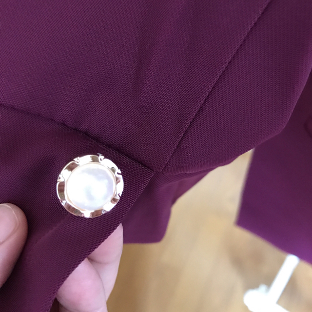 【たけちゃんまん様】ジャケットワインレッド5分袖オフィススカートスーツ レディースのフォーマル/ドレス(スーツ)の商品写真