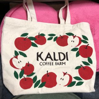 カルディ(KALDI)のカルディ りんご　トートバック　エコバッグ(トートバッグ)