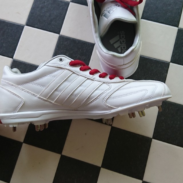 Adidas アディダス 白スパイク26 5cmの通販 By Ri S Shop アディダスならラクマ Adidas アディダス 白スパイク26 5cmの通販 By Ri S Shop アディダスならラクマ