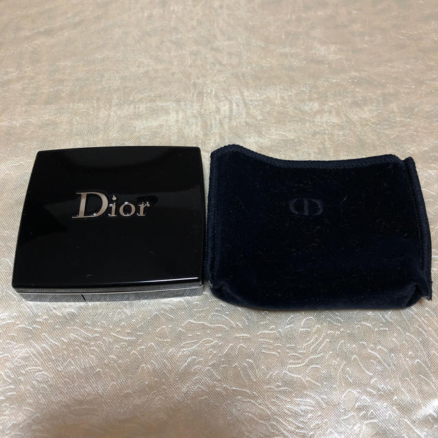 Christian Dior(クリスチャンディオール)の【限定】ディオールショウモノ 643 コーラルリフレクション  コスメ/美容のベースメイク/化粧品(アイシャドウ)の商品写真