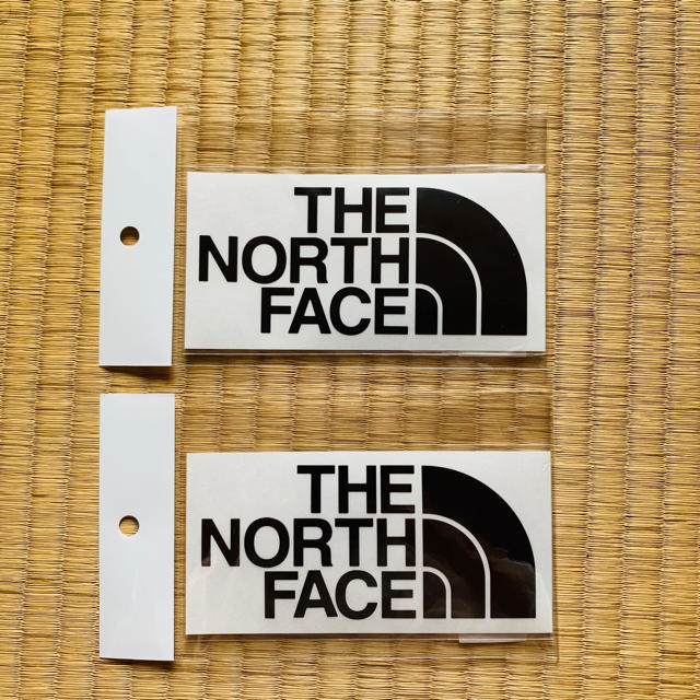 THE NORTH FACE(ザノースフェイス)のTHE NORTH FACE ノースフェイス ステッカー　2枚 自動車/バイクのバイク(ステッカー)の商品写真