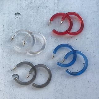 アメリヴィンテージ(Ameri VINTAGE)のアクリルフープピアス(ピアス)