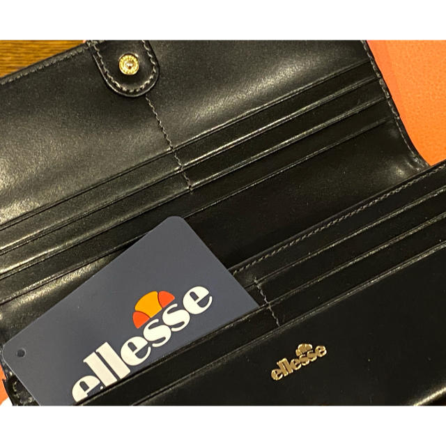 ellesse(エレッセ)のellesse 財布　未使用品 レディースのファッション小物(財布)の商品写真