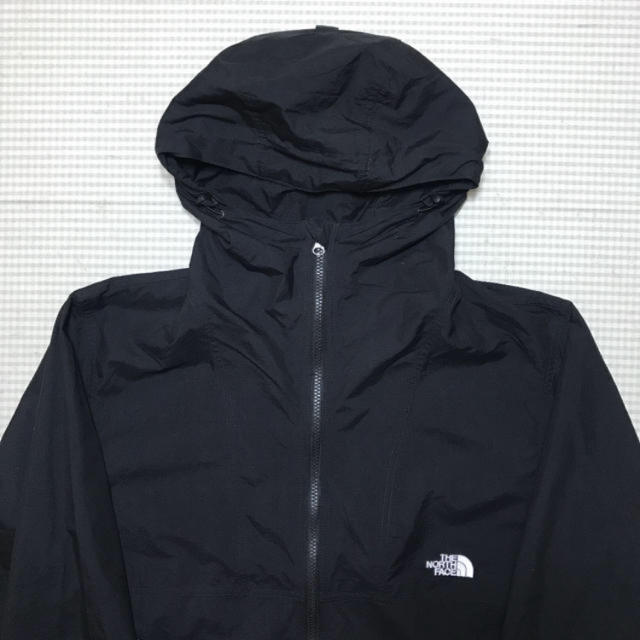 THE NORTH FACE(ザノースフェイス)のノースフェイス　コンパクトジャケット　ブラック　M メンズのジャケット/アウター(マウンテンパーカー)の商品写真