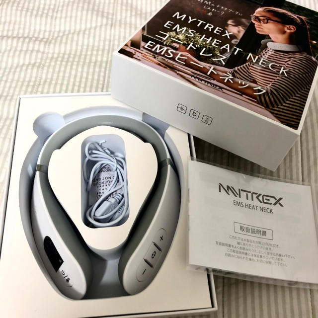 MYTREX EMS HEAT NECK コードレス ヒートネック  スマホ/家電/カメラの美容/健康(マッサージ機)の商品写真