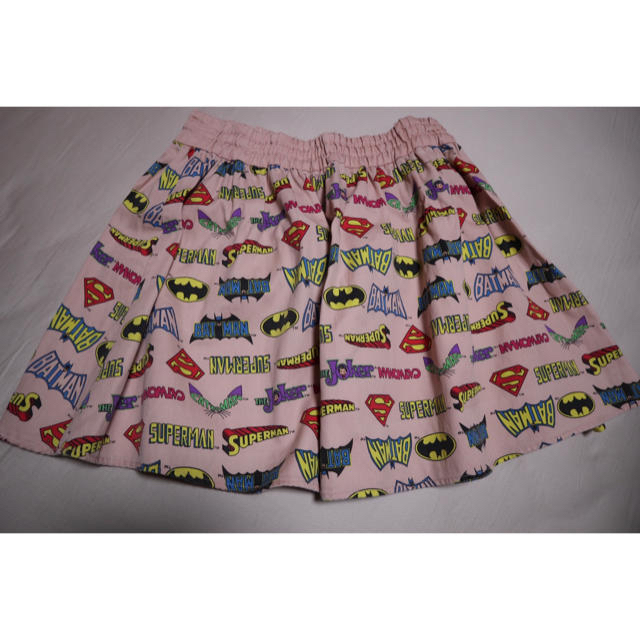 E hyphen world gallery(イーハイフンワールドギャラリー)のイーハイフンスカートアメコミ柄 レディースのスカート(ミニスカート)の商品写真