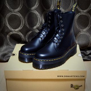 ドクターマーチン(Dr.Martens)の【新品未使用】ドクターマーチン JADON 厚底ブーツ(ブーツ)